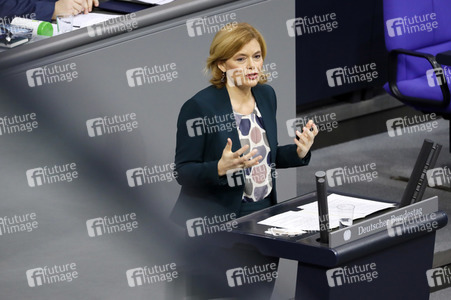 204. Sitzung des Deutschen Bundestages in Berlin