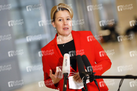 204. Sitzung des Deutschen Bundestages in Berlin