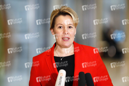 204. Sitzung des Deutschen Bundestages in Berlin