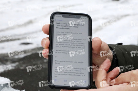 Corona Schnelltest Center auf dem Gelände der Birkenstock Schuhfabrik in Görlitz