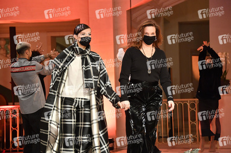 Anja Gockel Fashion Show 'Embraceland' auf der Berlin Fashion Week Autumn/Winter 2021