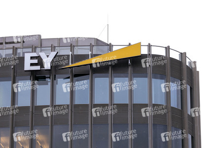 Symbolfoto Ernst & Young