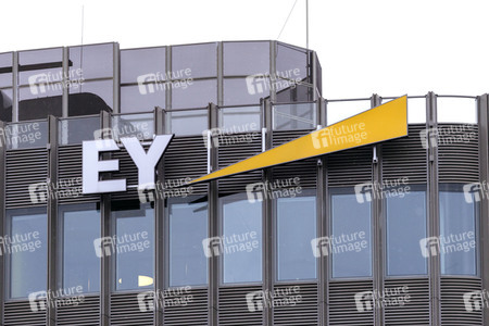 Symbolfoto Ernst & Young