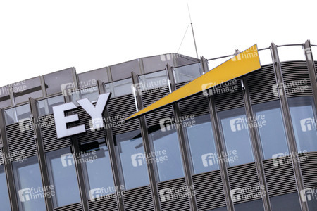 Symbolfoto Ernst & Young