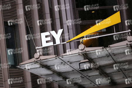 Symbolfoto Ernst & Young