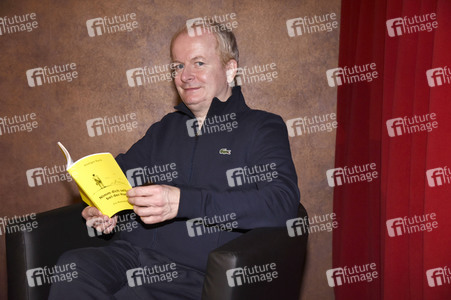 Digitale Buchlesung mit Rüdiger Bach in Haar