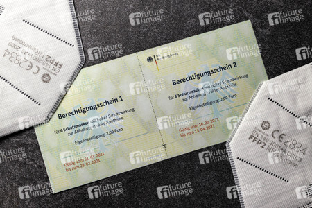 Symbolfoto Berechtigungsschein für FFP2-Masken