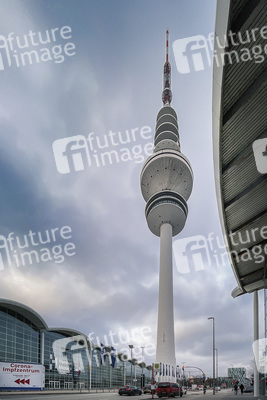 Corona-Impfzentrum in den Messehallen Hamburg