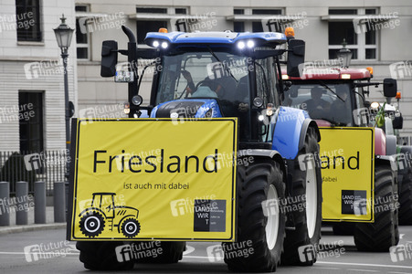Traktor-Demonstration gegen die Agrarpoiltik der Bundesregierung in Berlin