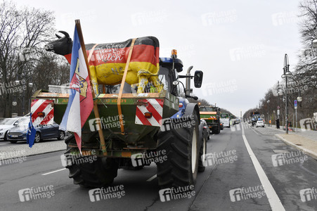 Traktor-Demonstration gegen die Agrarpoiltik der Bundesregierung in Berlin