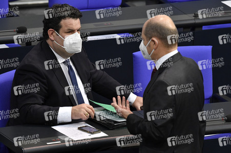 206. Sitzung des Deutschen Bundestages in Berlin