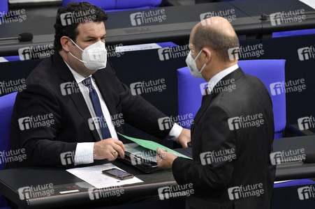 206. Sitzung des Deutschen Bundestages in Berlin