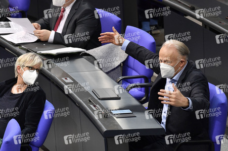 206. Sitzung des Deutschen Bundestages in Berlin