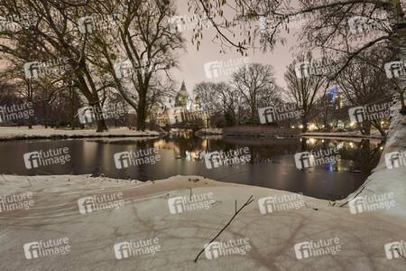 Wintermorgen im Maschpark in Hannover