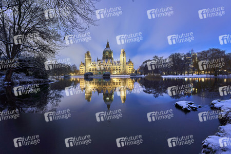 Wintermorgen im Maschpark in Hannover