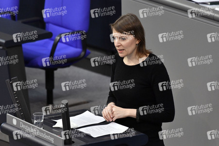207. Sitzung des Deutschen Bundestages in Berlin