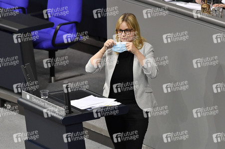 207. Sitzung des Deutschen Bundestages in Berlin