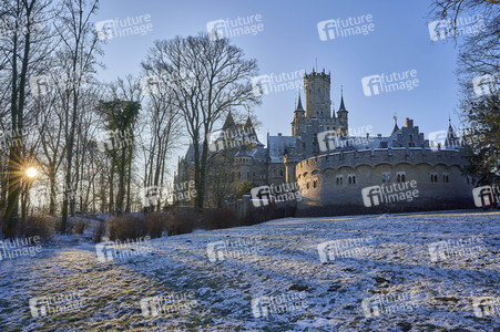 Wintermorgen am Schloss Marienburg bei Nordstemmen