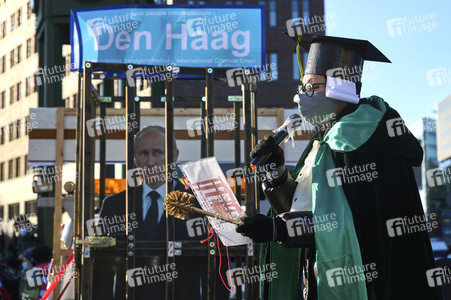 Demonstration für die Freilassung von Nawalny und gegen Putin in Berlin