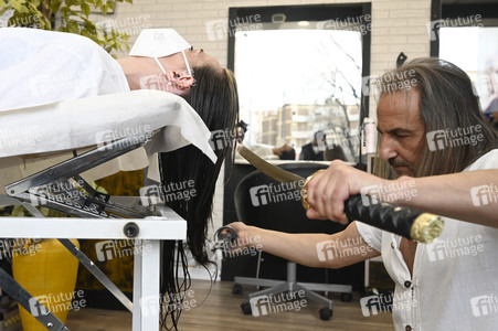 Hairdresser Alberto Olmedo in Madrid