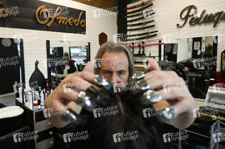 Hairdresser Alberto Olmedo in Madrid