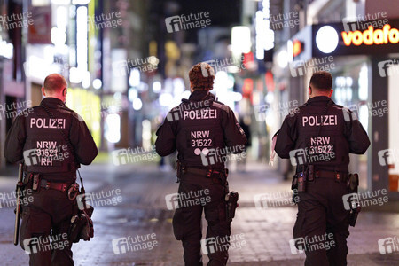 Symbolfoto Corona-Kontrolle