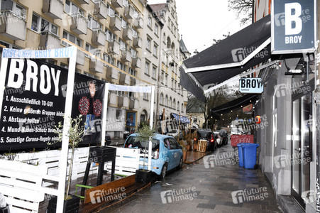 Deutschlands erste Bier-Selbstzapf-Anlage in München