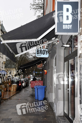 Deutschlands erste Bier-Selbstzapf-Anlage in München