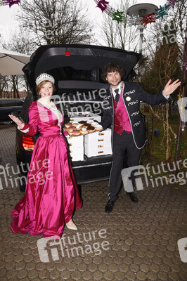 Aktion 'Fasching in der Schachtel' in München