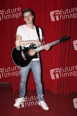 Livestream-Konzert von Flonoton in Haar