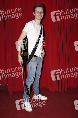 Livestream-Konzert von Flonoton in Haar