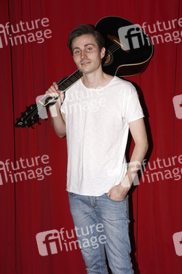 Livestream-Konzert von Flonoton in Haar