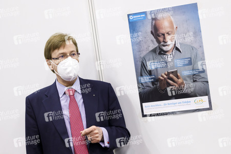 Pressekonferenz 'Kein Anschluss für Betrüger am Telefon' in Köln
