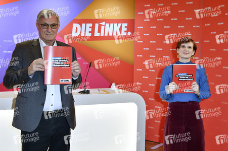 Pressekonferenz zum Wahlprogramm der Partei Die Linke in Berlin