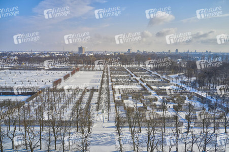 Luftbild der Herrenhäuser Gärten in Hannover