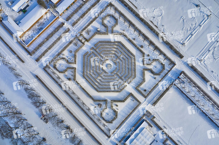 Luftbild der Herrenhäuser Gärten in Hannover