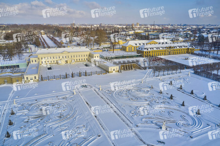 Luftbild der Herrenhäuser Gärten in Hannover