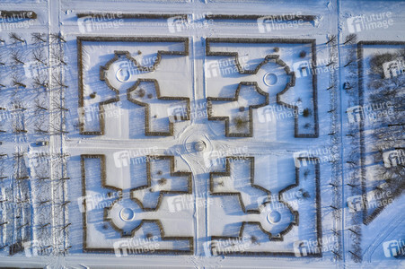 Luftbild der Herrenhäuser Gärten in Hannover