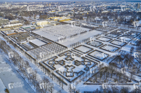 Luftbild der Herrenhäuser Gärten in Hannover