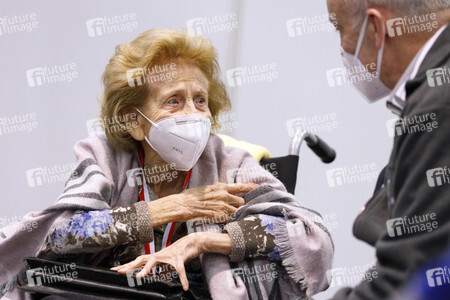 Eröffnung des Impfzentrums in der Koelnmesse in Köln