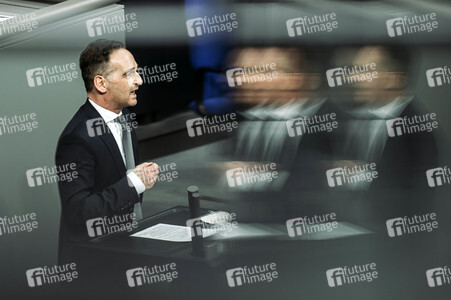 208. Sitzung des Deutschen Bundestages in Berlin