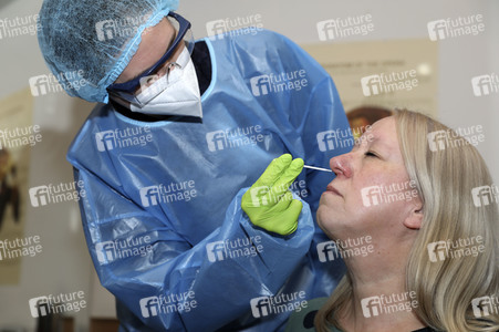 Corona Schnelltest in Bergisch Gladbach