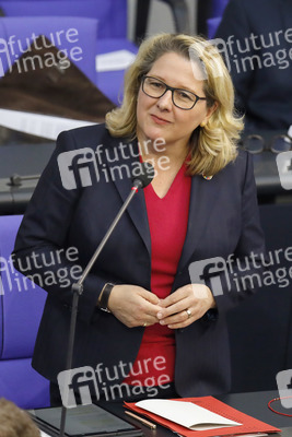 208. Sitzung des Deutschen Bundestages in Berlin