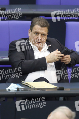 208. Sitzung des Deutschen Bundestages in Berlin