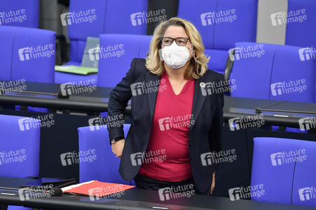 208. Sitzung des Deutschen Bundestages in Berlin