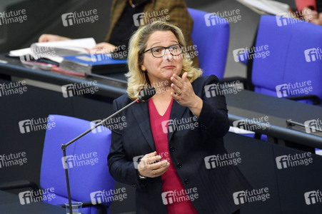 208 Sitzung des Deutschen Bundestages in Berlin