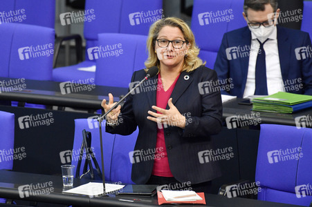 208 Sitzung des Deutschen Bundestages in Berlin