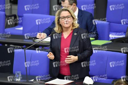 208. Sitzung des Deutschen Bundestages in Berlin