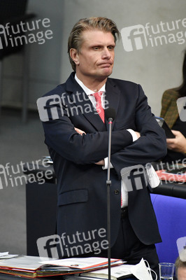 208. Sitzung des Deutschen Bundestages in Berlin