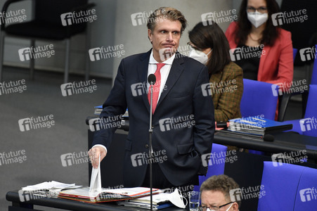 208. Sitzung des Deutschen Bundestages in Berlin